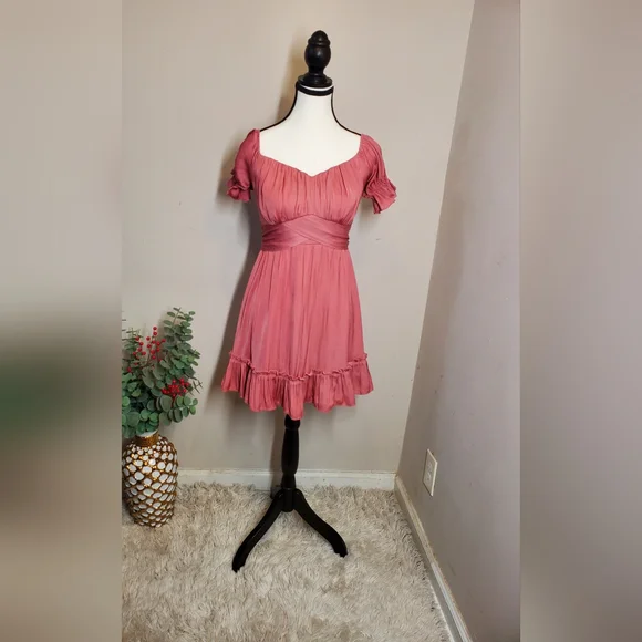 Hello Molly Women's Camara Shy Rose Mini Dress Size 4 - Picture 9 of 16